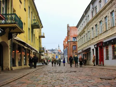 Gdzie zjeść w Kownie? Odkryj najlepsze restauracje i smaki