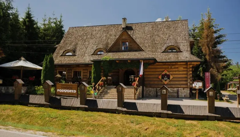 Gdzie zjeść w Wetlinie? Odkryj najlepsze restauracje i smaki