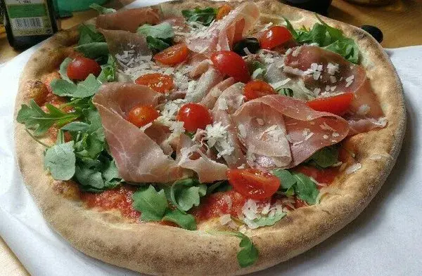 Gdzie zjeść w Chorzowie? Odkryj najlepsze restauracje i smaki