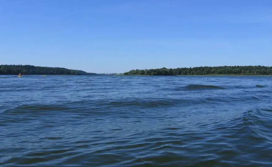Jezioro Lubie w Pojezierzu Drawskim - piękne miejsce na wypoczynek
